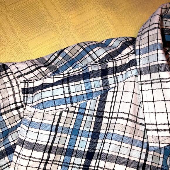 Tony Hawk Men's Button Down Long Sleeve Plaid Shirt Medium - Picture 10 of 13